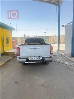 میتسوبیشی L200